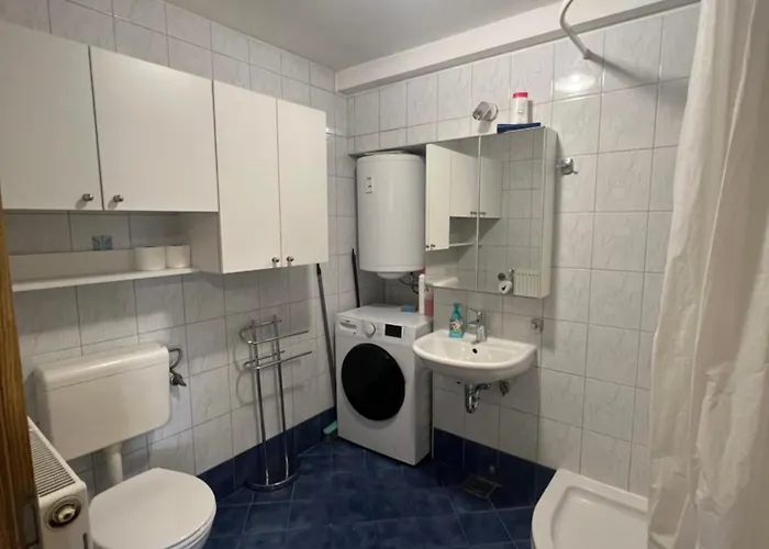 Διαμέρισμα Apartma Golovec