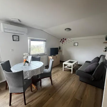 Apartma Golovec Ljubljana