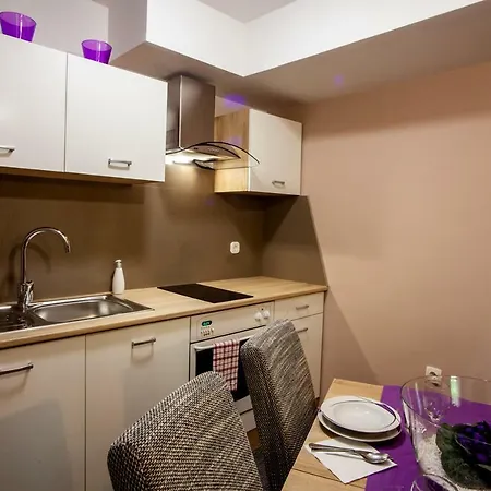 Apartma Golovec Appartement
